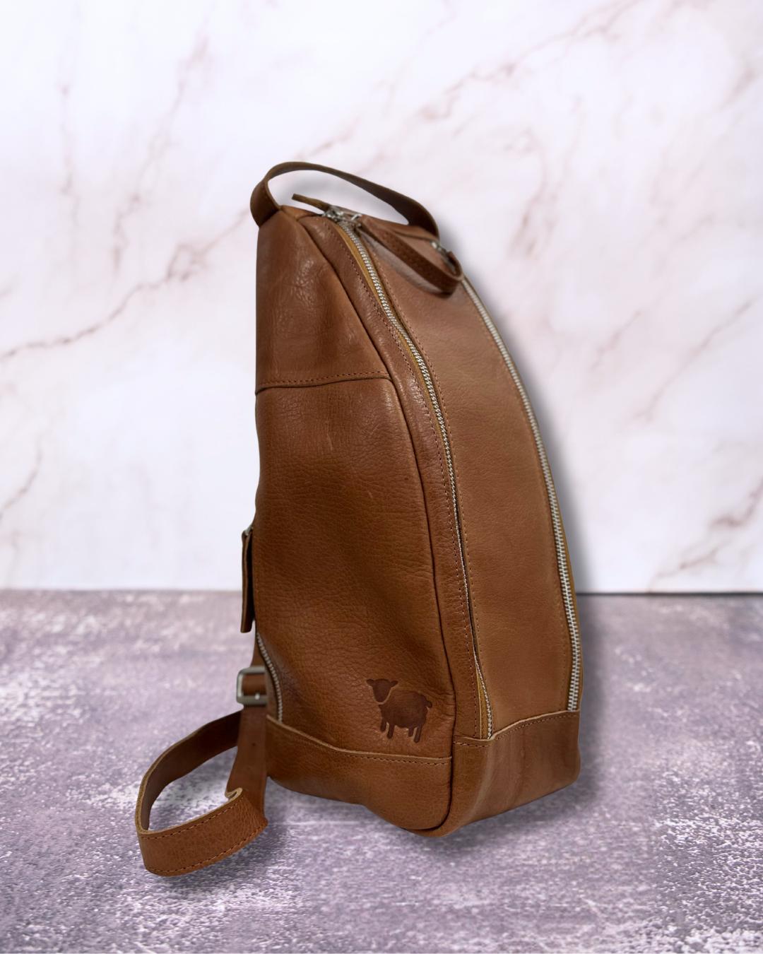 Bolso matero de cuero